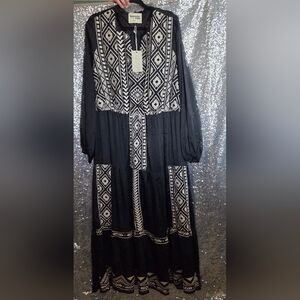 Savanna Jane Black and Cream Long Sleeve Dress
